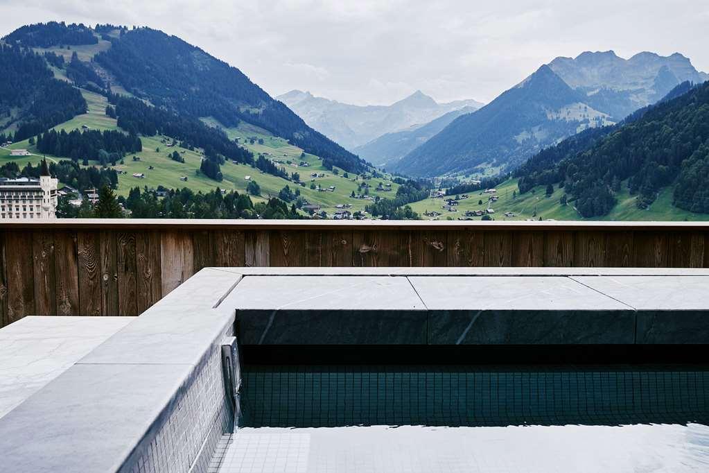 The Alpina Gstaad Hotel Bagian luar foto