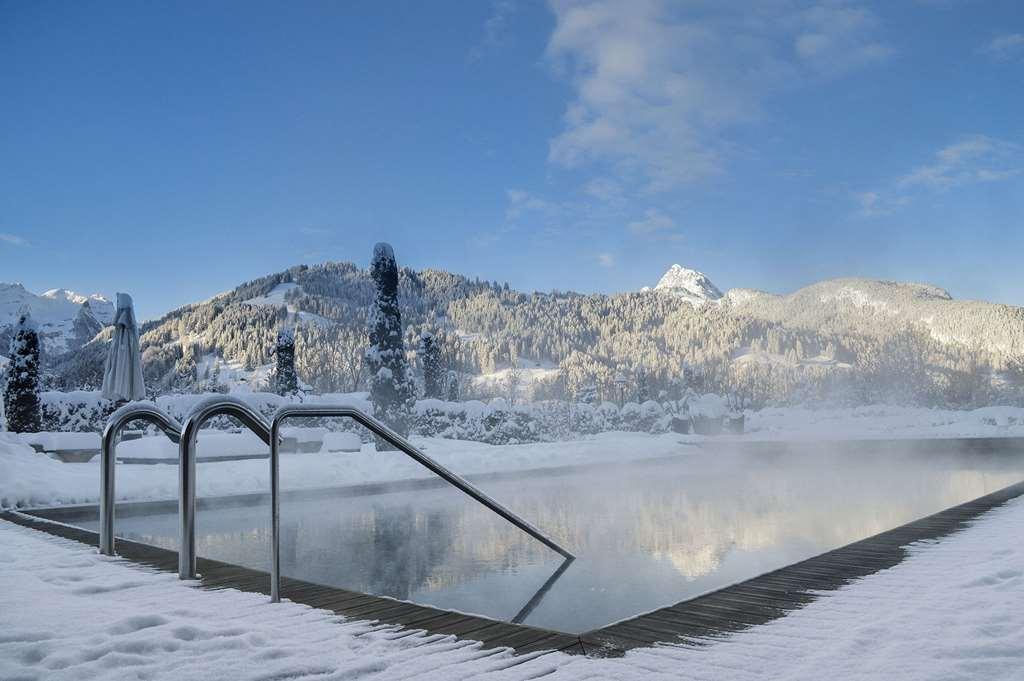 The Alpina Gstaad Hotel Bagian luar foto