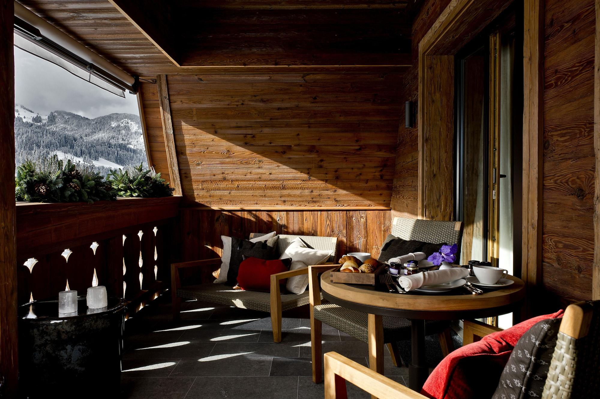 The Alpina Gstaad Hotel Bagian luar foto
