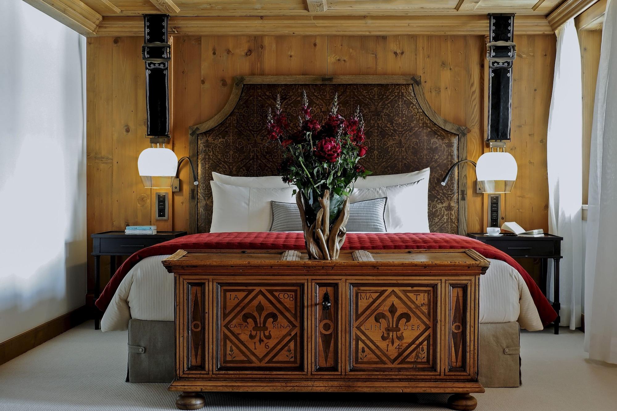 The Alpina Gstaad Hotel Bagian luar foto