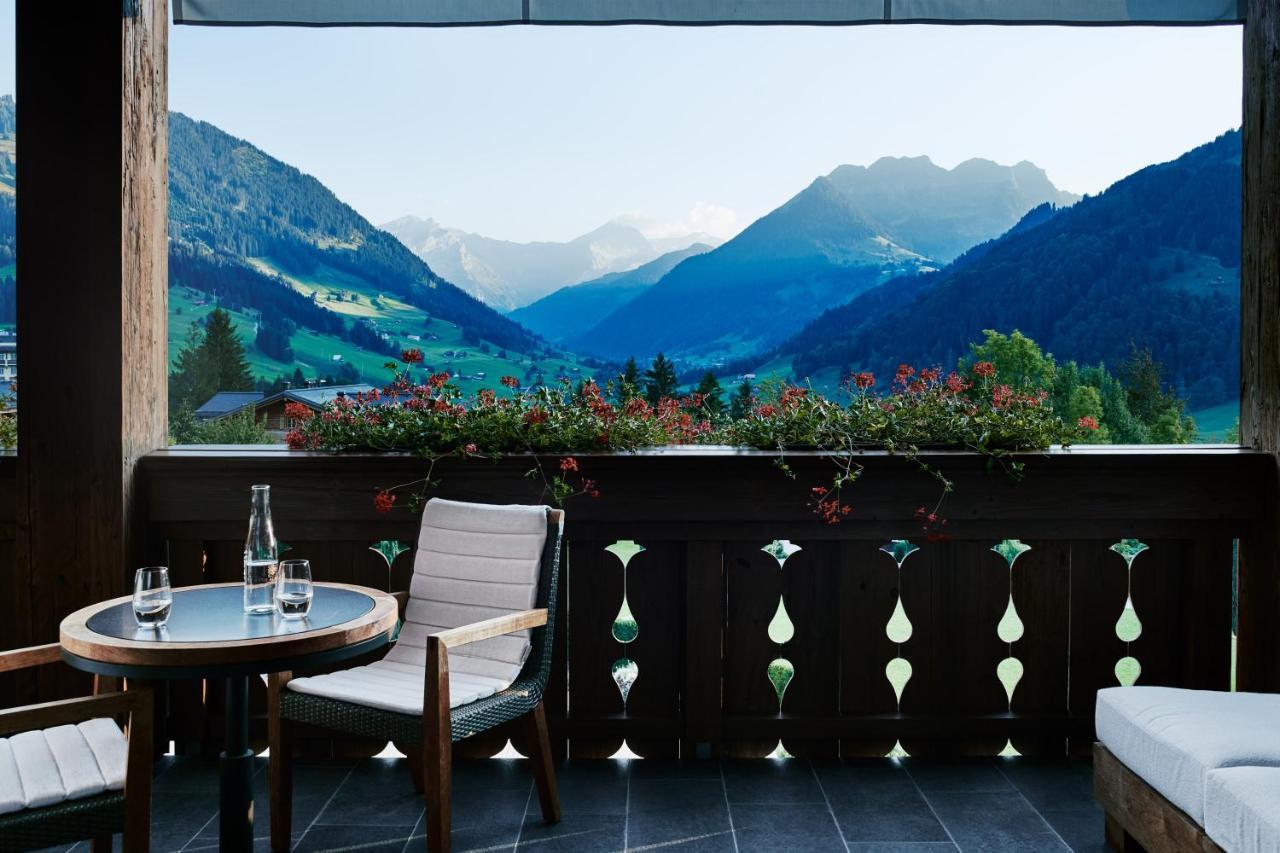 The Alpina Gstaad Hotel Bagian luar foto